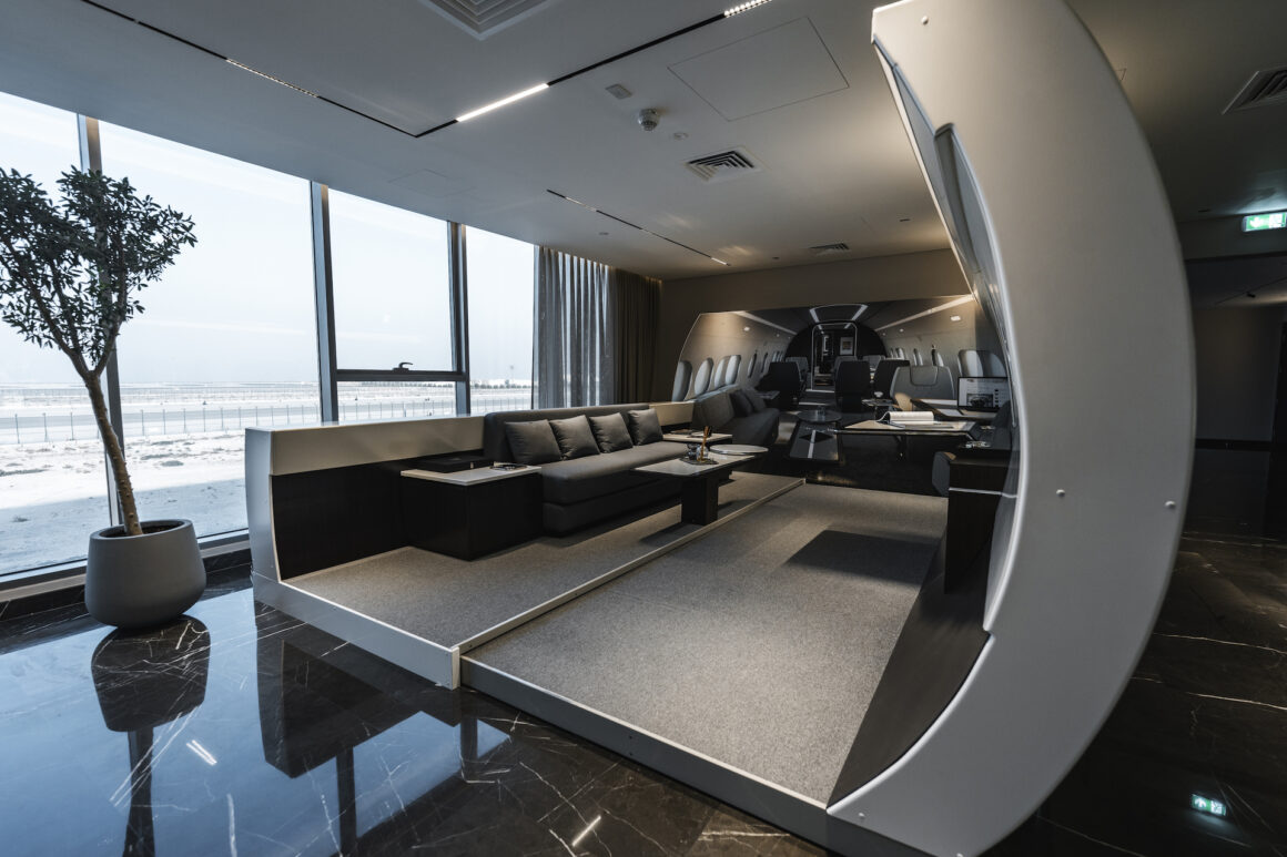 Why Comlux Set Up A New State Of The Art Base In Dubai Aerotime