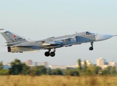 1024px-Sukhoi_Su-24M2_Russia_-_Air_Force_AN1995080.jpg