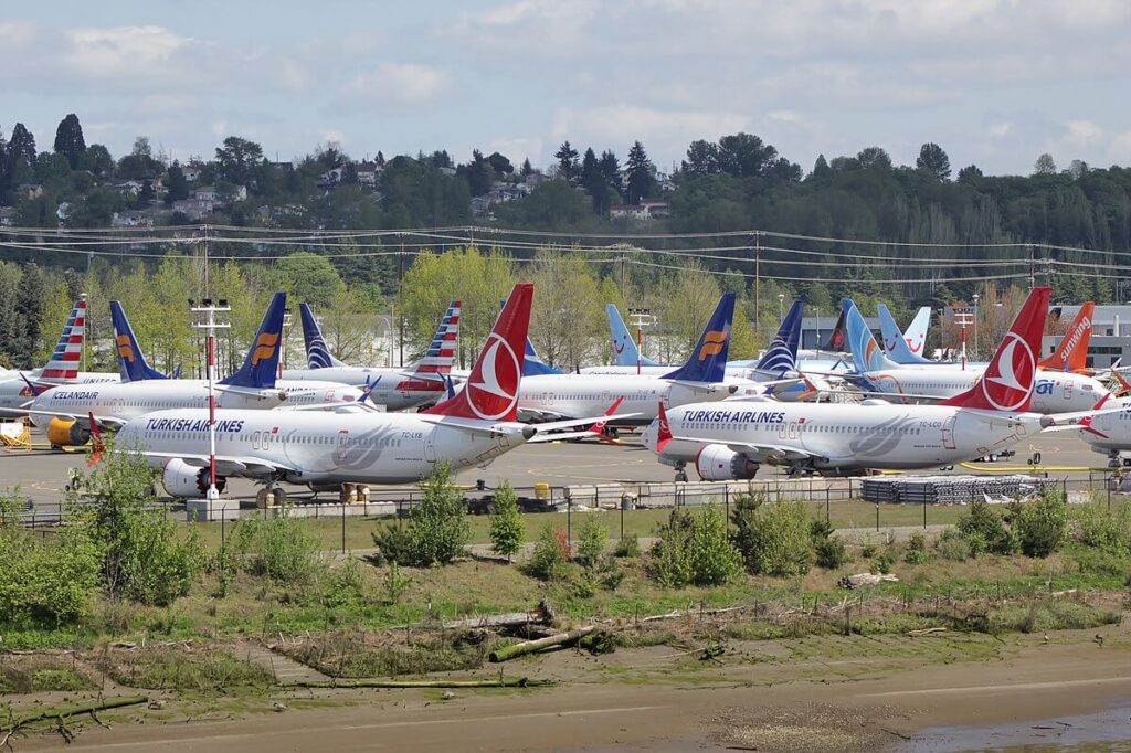 1200px-boeing_737_max_grounded_aircraft_near_boeing_field_april_2019-1.jpg