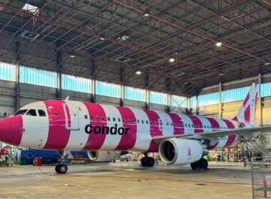 Condor Airbus A320 pink