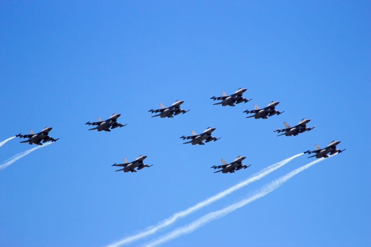 Dutch F-16 fighters formation flight