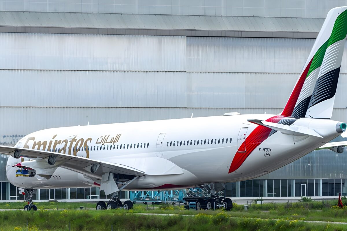 Emirates Airbus A350 900