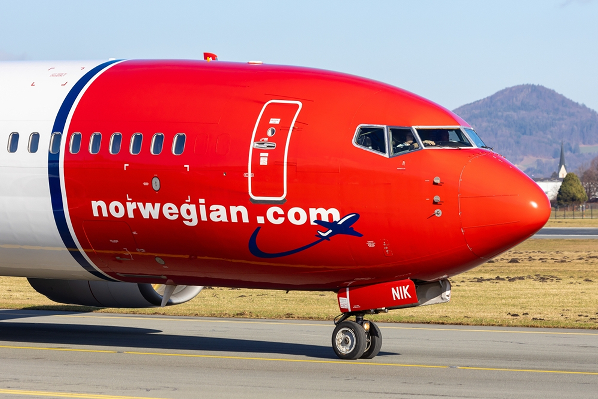 Norwegian 737