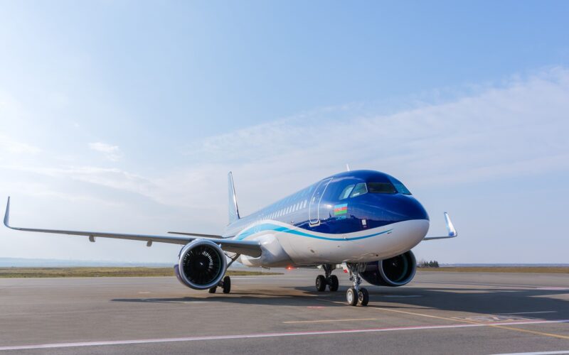 Azerbaijan Airlines Airbus A320neo