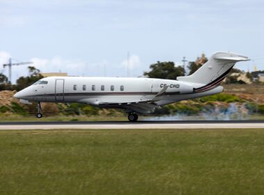 Bombardier Challenger 350 Biggin Hill