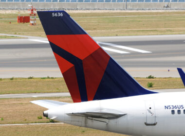 Delta tail