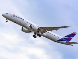 LATAM Airlines Boeing 787 9