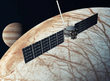 An artist’s concept of NASA’s Europa Clipper spacecraft