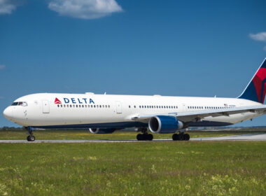 Delta 767