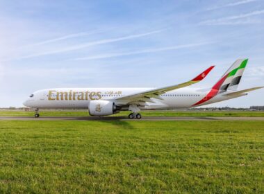 Emirates A350 900