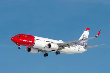 Norwegian 737