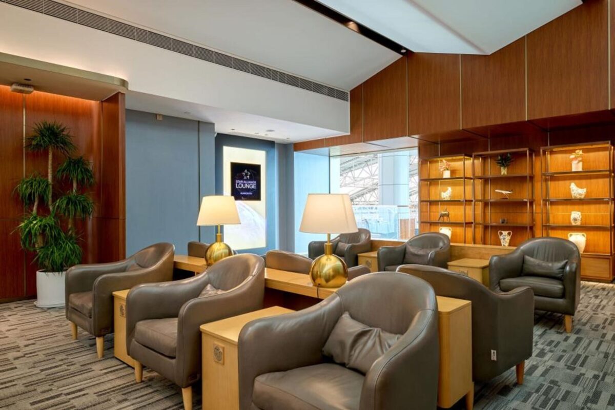 Star Alliance Branded Lounge CAN Guangzhou seating