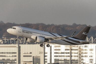 Airbus ACJ320neo