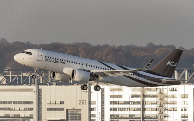 Airbus ACJ320neo