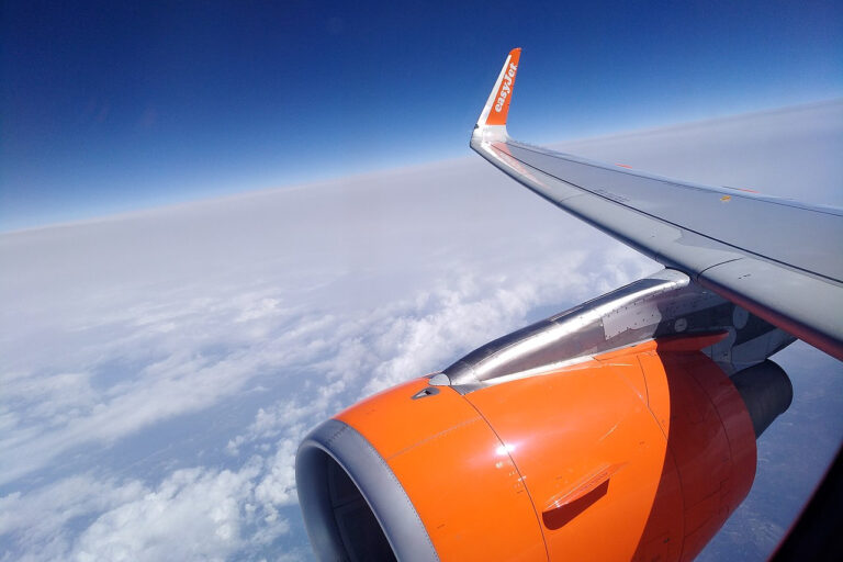 G-EZRV_EasyJet_aircraft_wing_during_flight,_2021 32