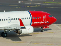 Norwegian 737