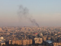 Smoke in Aleppo during fighting (1)