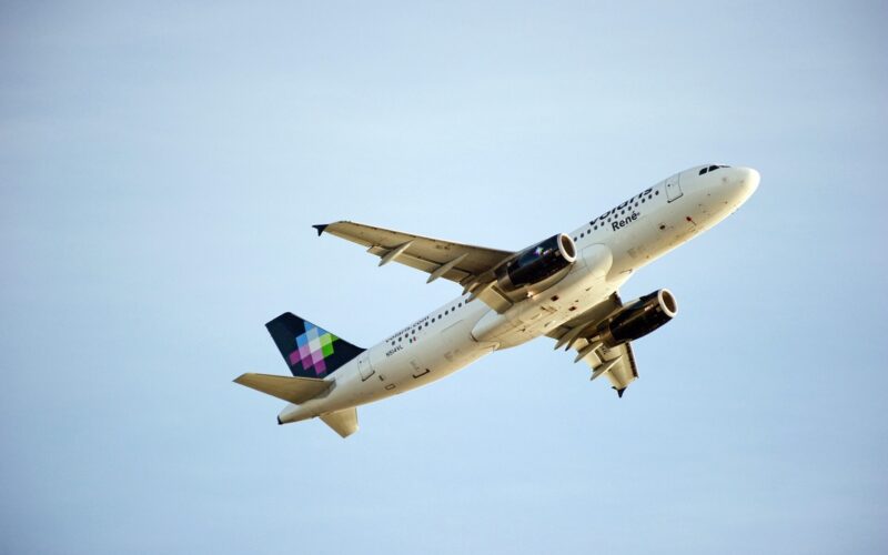 Volaris Airbus A320 233