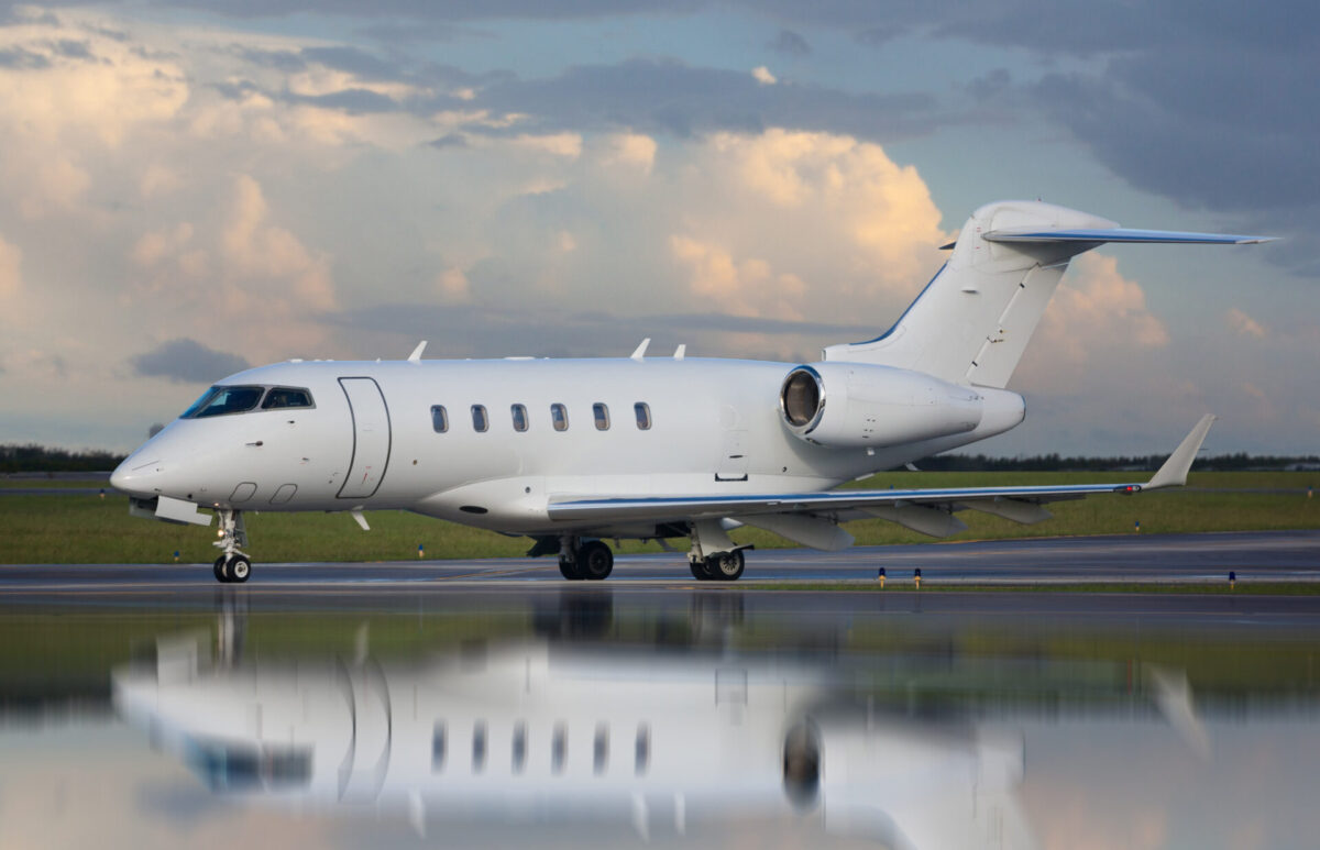 A Bombardier Challenger 300 private jet