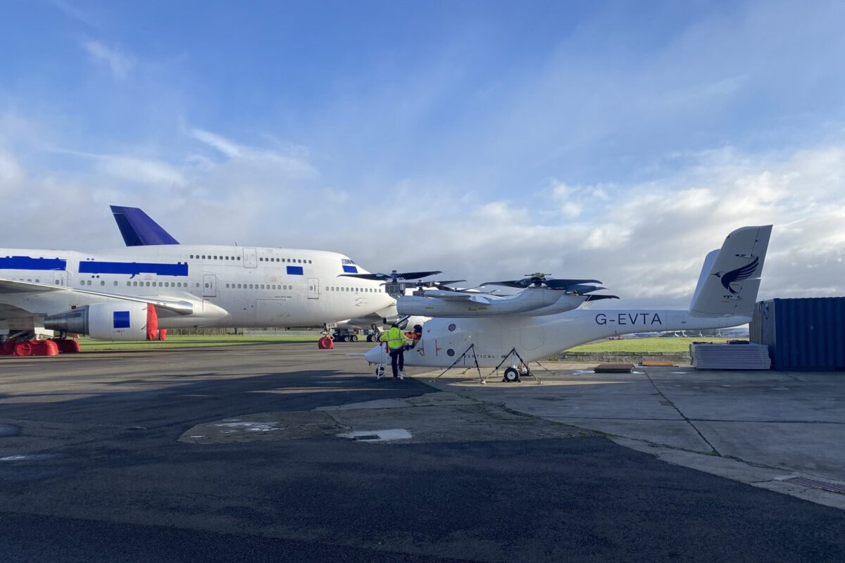 Boeing 747 Vertical Aerospace VX4 Cotswold Airport