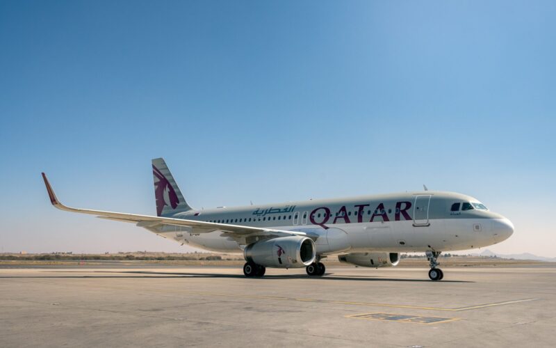 Qatar Airways Airbus A320 200