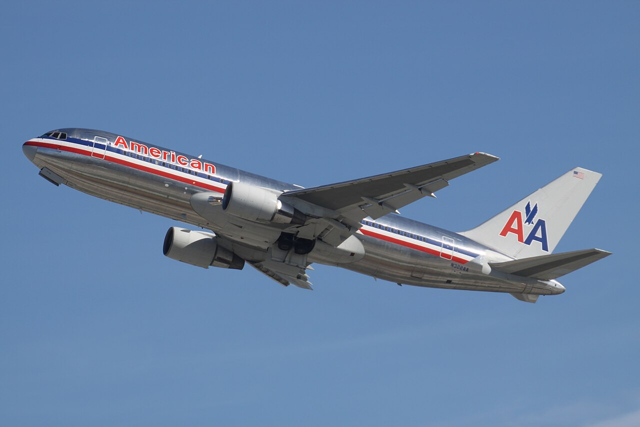 AA 767