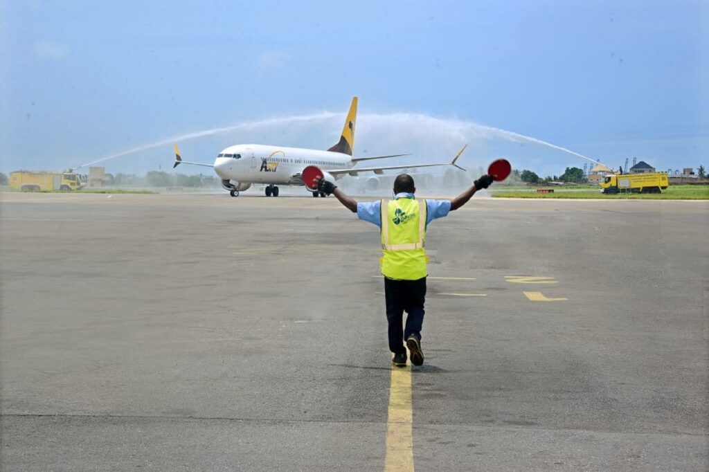 ASKY Airlines Boeing 737 MAX 8