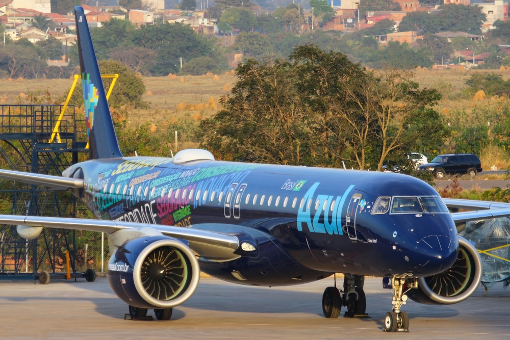 Embraer,E195,E2,-,Azul,Linhas,Aéreas,At,Campinas,Airport,