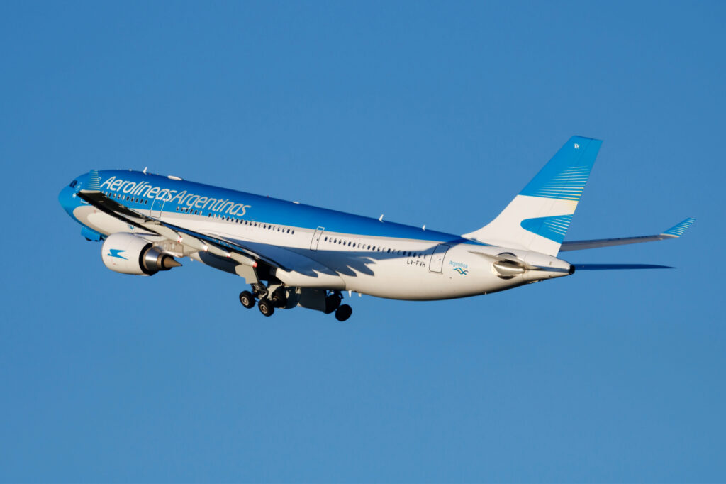 Aerolineas Argentinas Airbus A330