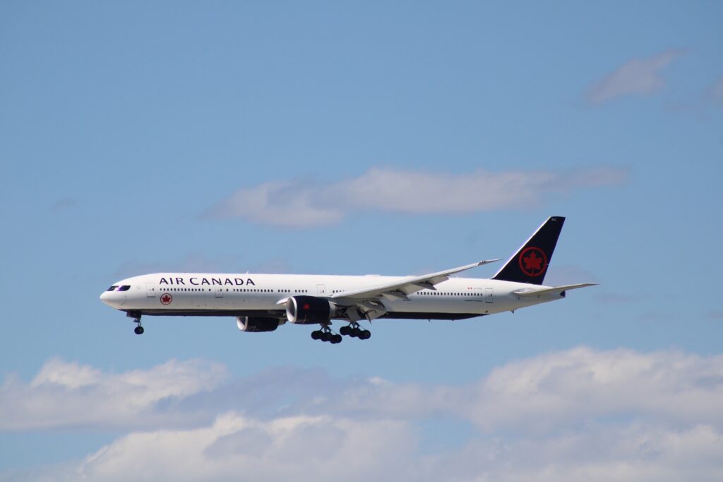 Air Canada Boeing 777 300er