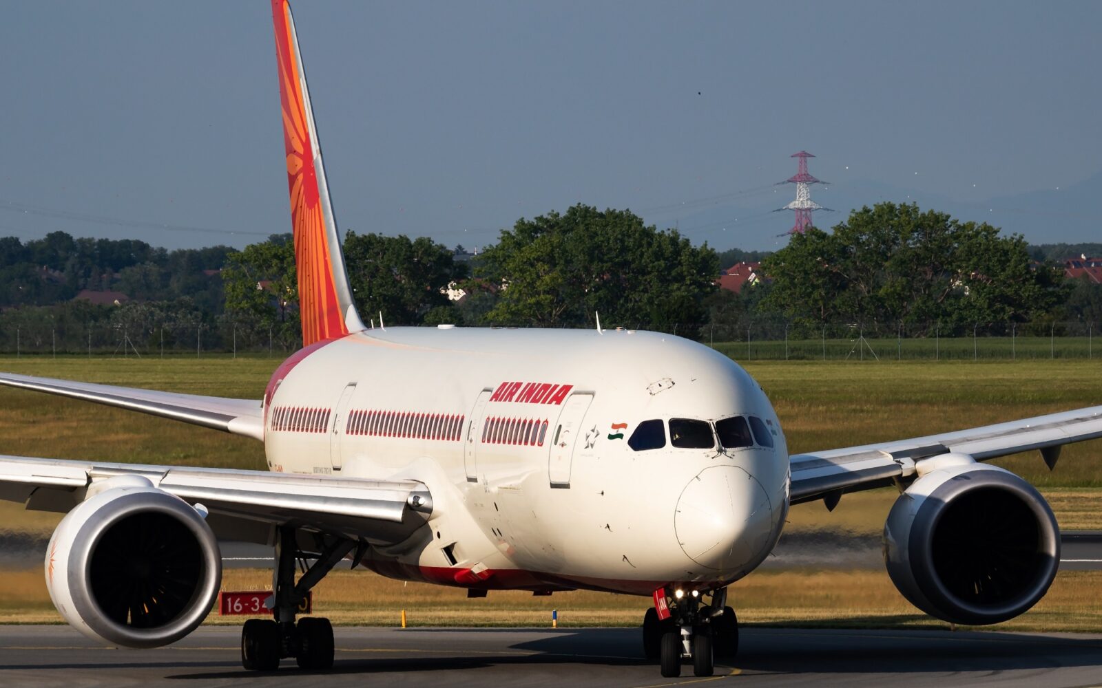 Air India to cancel AMS flights in W23 due to slot constraints - AeroTime