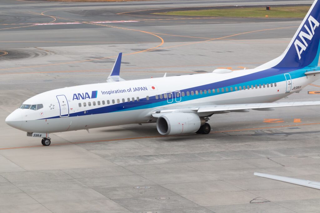 All Nippon Airways Boeing 737