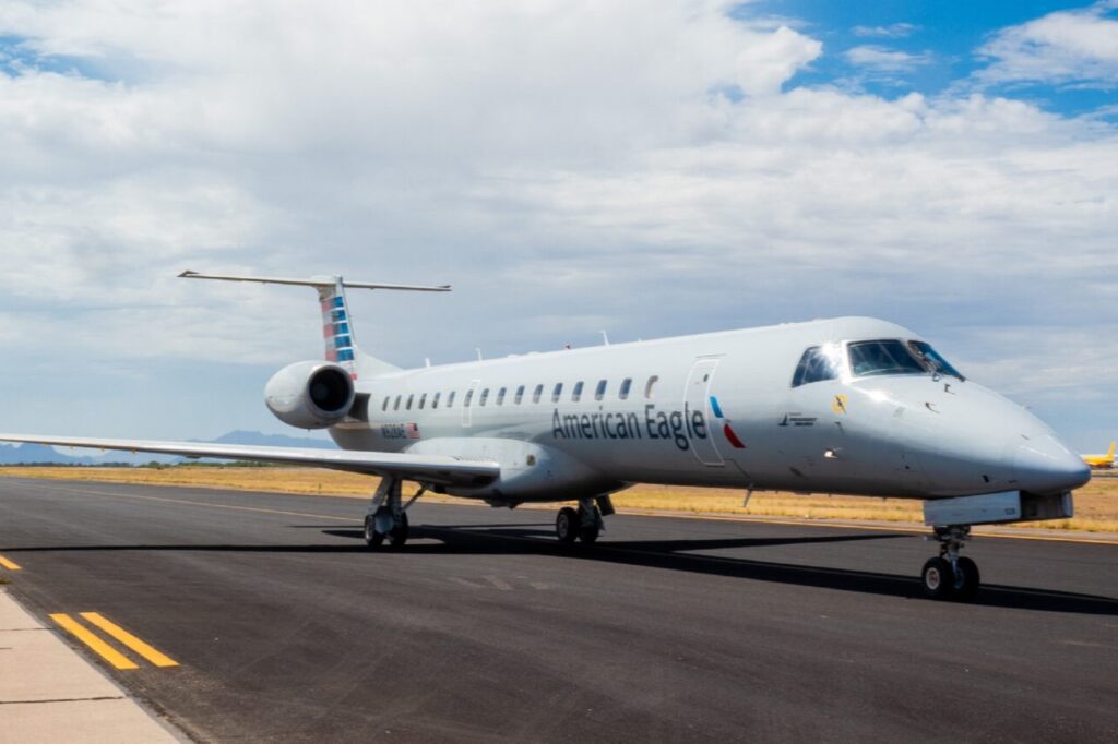 American Airlines Piedmont Embraer