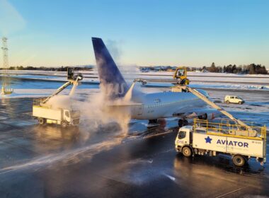 Aviator Concludes Challenging De-Icing Season (4) (1)