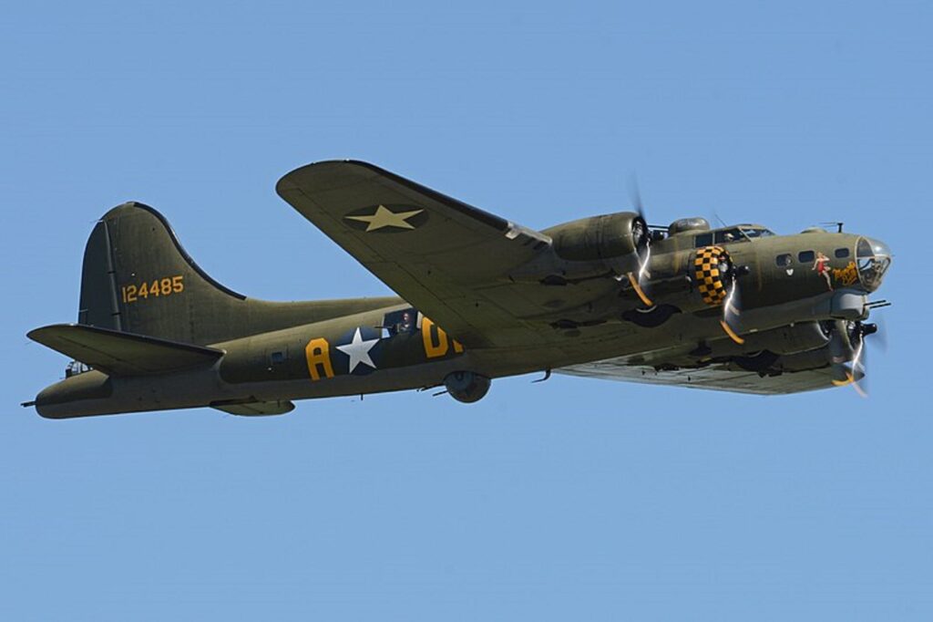 Boeing B 17 Flying Fortress Sally B