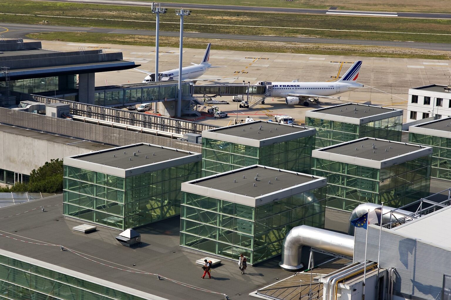 Bordeaux Airport Flying High AeroTime   Bordeaux Airport Terminal Buildings 1536x1024 