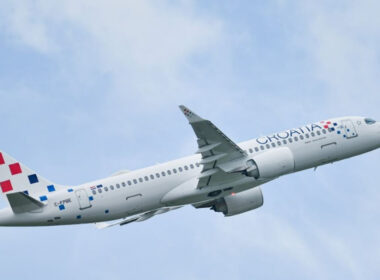 Croatia Airlines A220