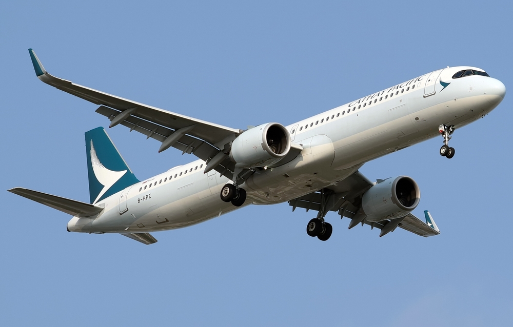 Cathay,Pacific,Airbus,A321,Landing,At,Suvarnabhumi,Airport,Bangkok,Thailand.