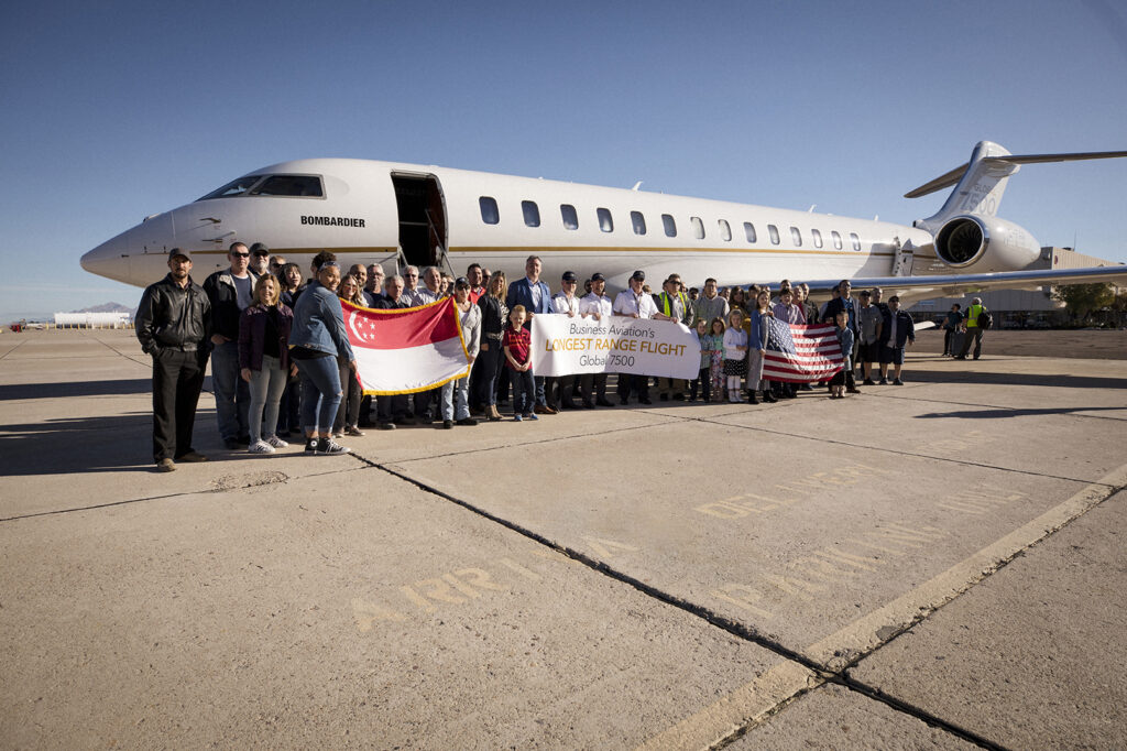 Celebrations-Of-The-Longest-Business-Flight-Ever.jpg