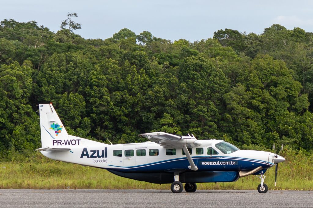 Cessna 208B Grand Caravan PR WOT by Azul