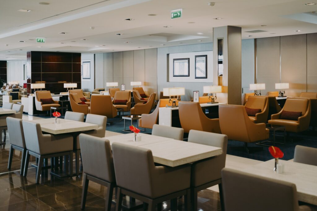 Emirates lounge Paris