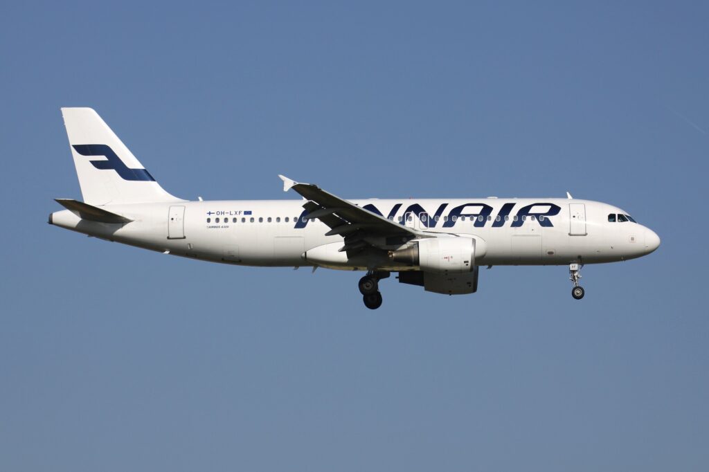 Finnair Airbus A320-200