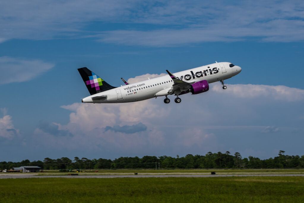 First Flight - Volaris A320neo Mobile