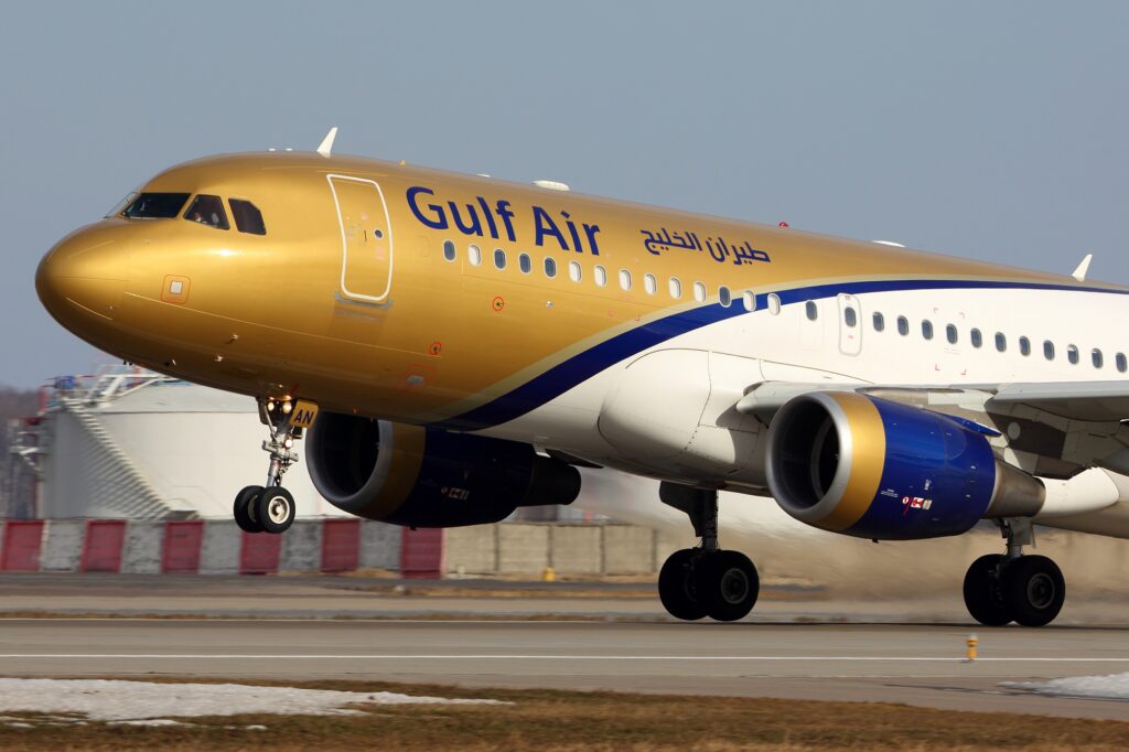 Gulf Air Airbus A320 214