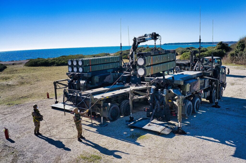 Italian Army 4th Anti-aircraft Artillery Regiment Peschiera SAMPT missile reloading