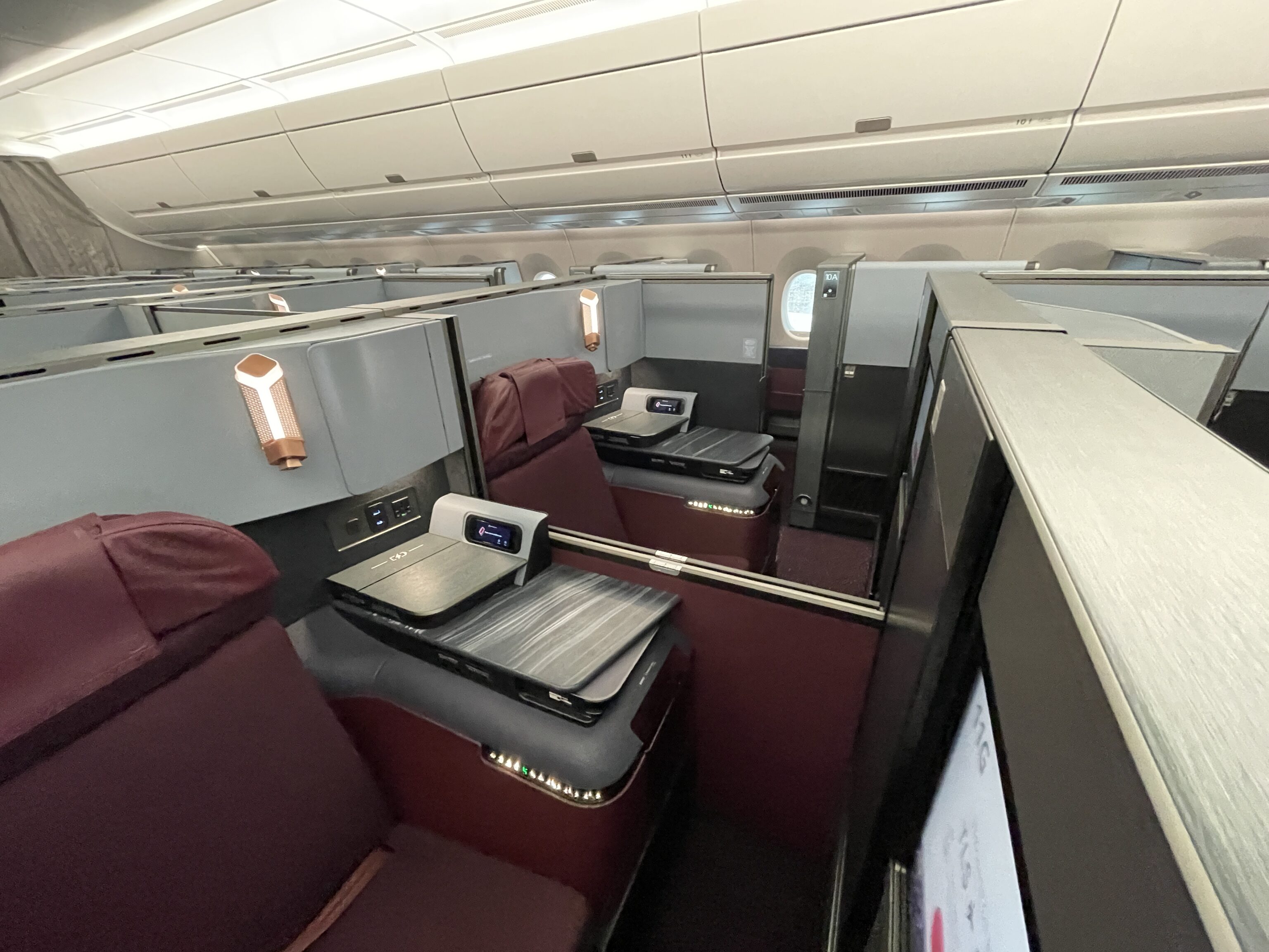 UPDATED – Front row view of Japan Airlines’ first Airbus A350-1000 ...