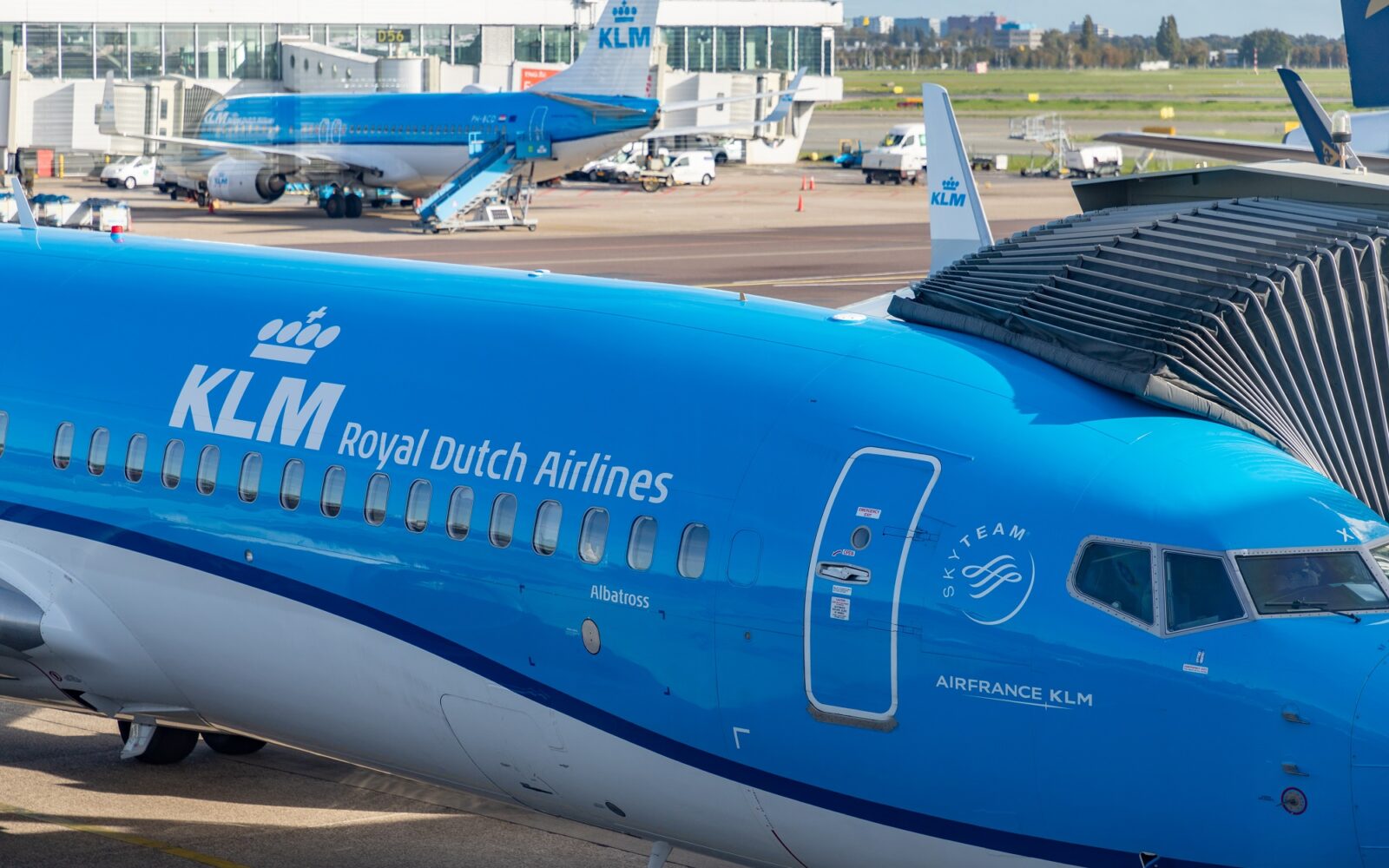 airlines-continue-to-fight-amsterdam-schiphol-flight-caps-aerotime