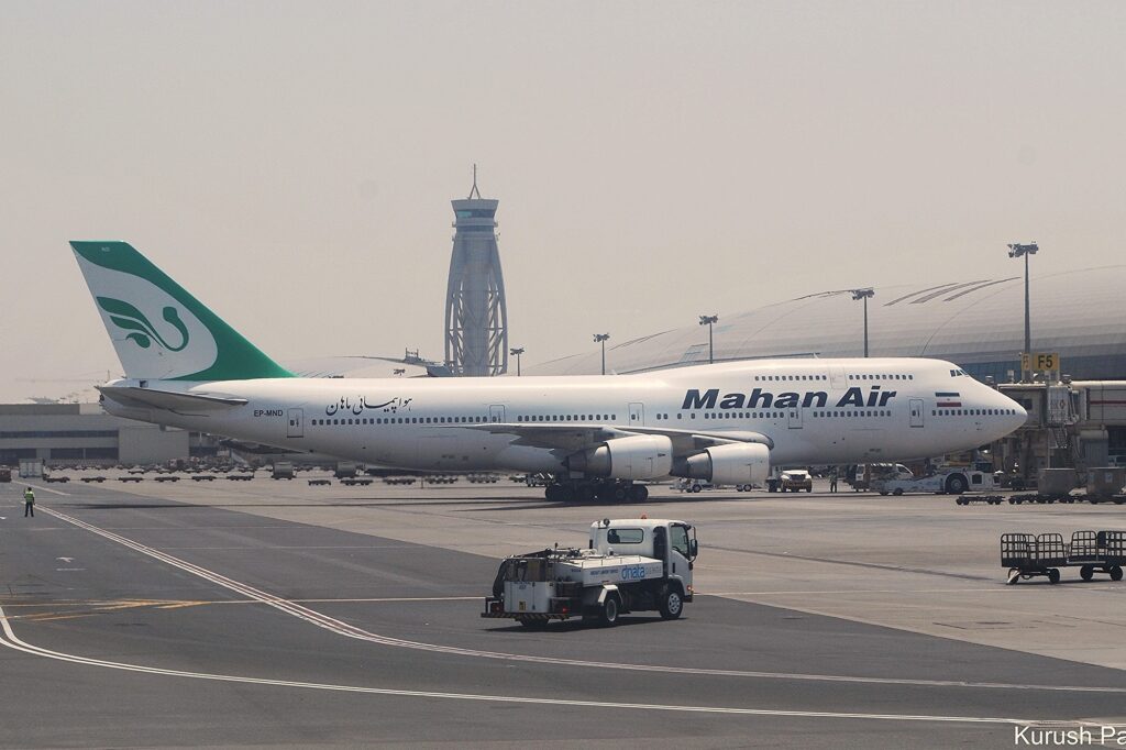 Mahan Air Boeing 747 EP MND