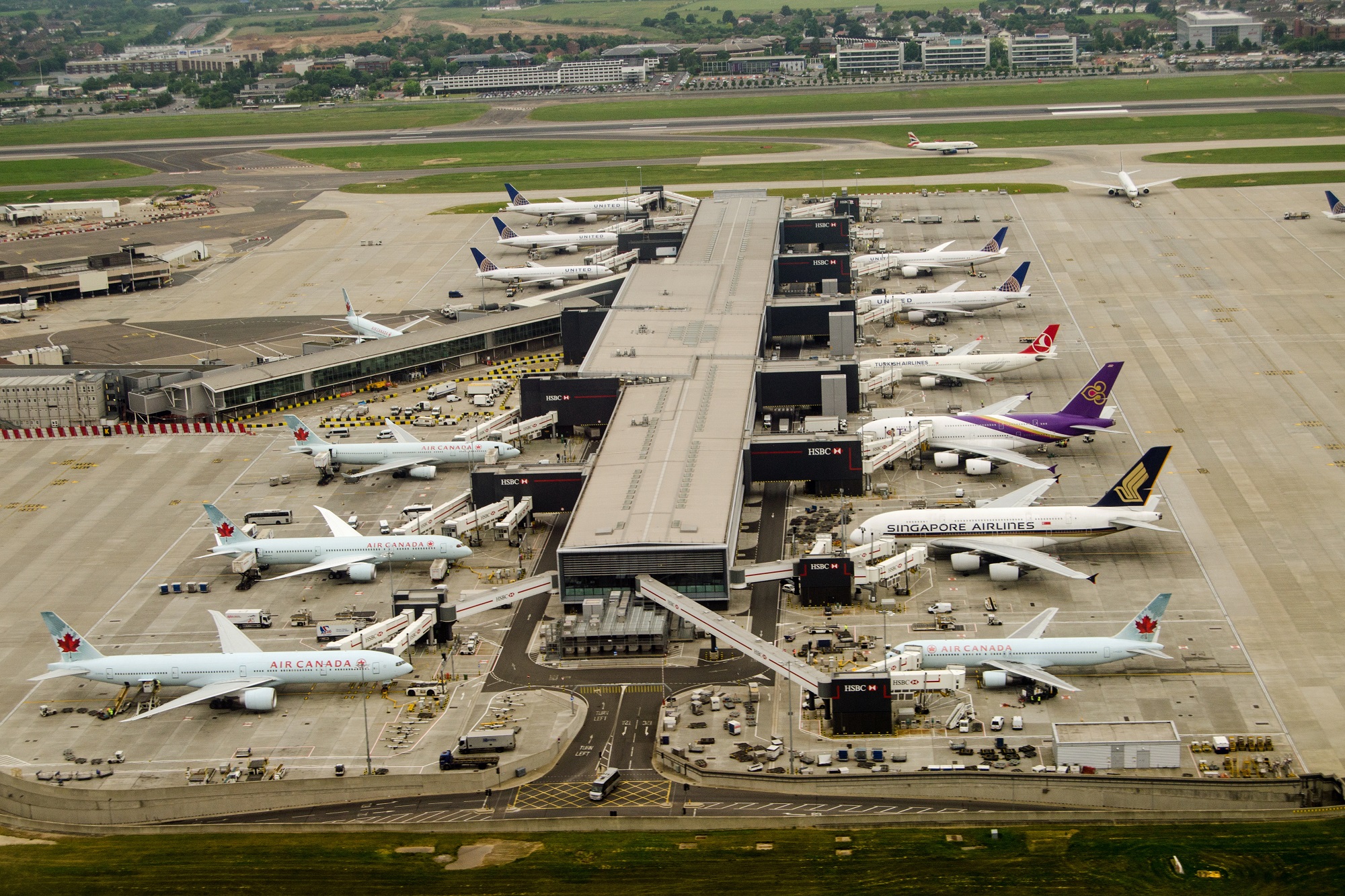 Heathrow Airport sees busiest start to the year since COVID