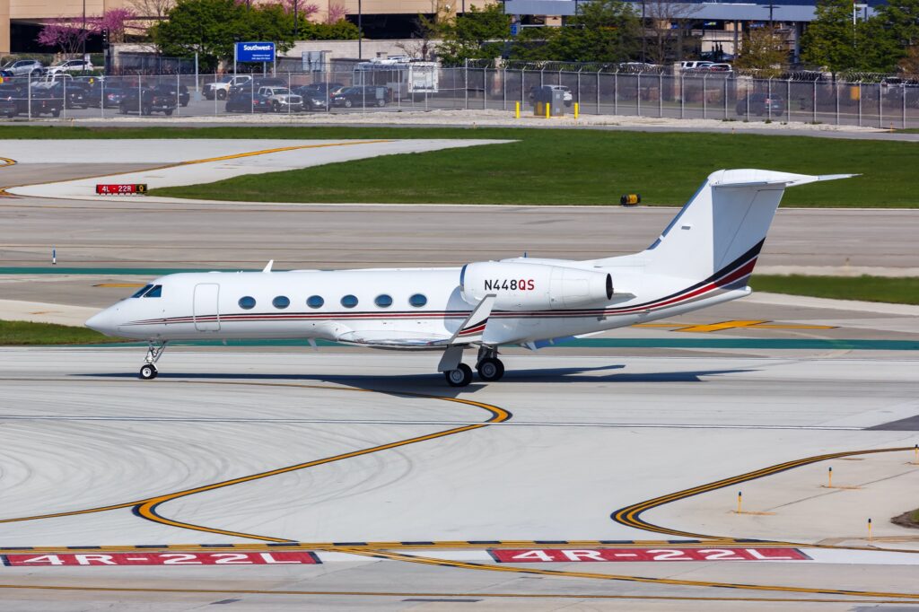 NetJets Gulfstream G450 private jet